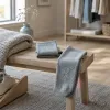 Quand la chaussette à paillettes avec écriture devient un accessoire de style incontournable