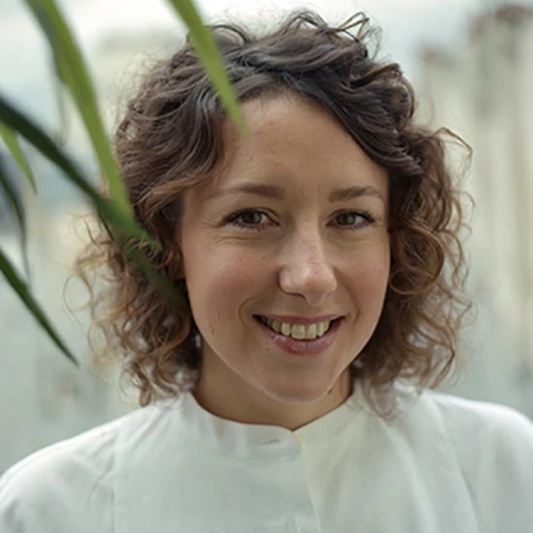 Interview de claire Deslandes Mortier : Réinventer la mode et le luxe - Le parcours engagé de Claire vers une industrie plus durable