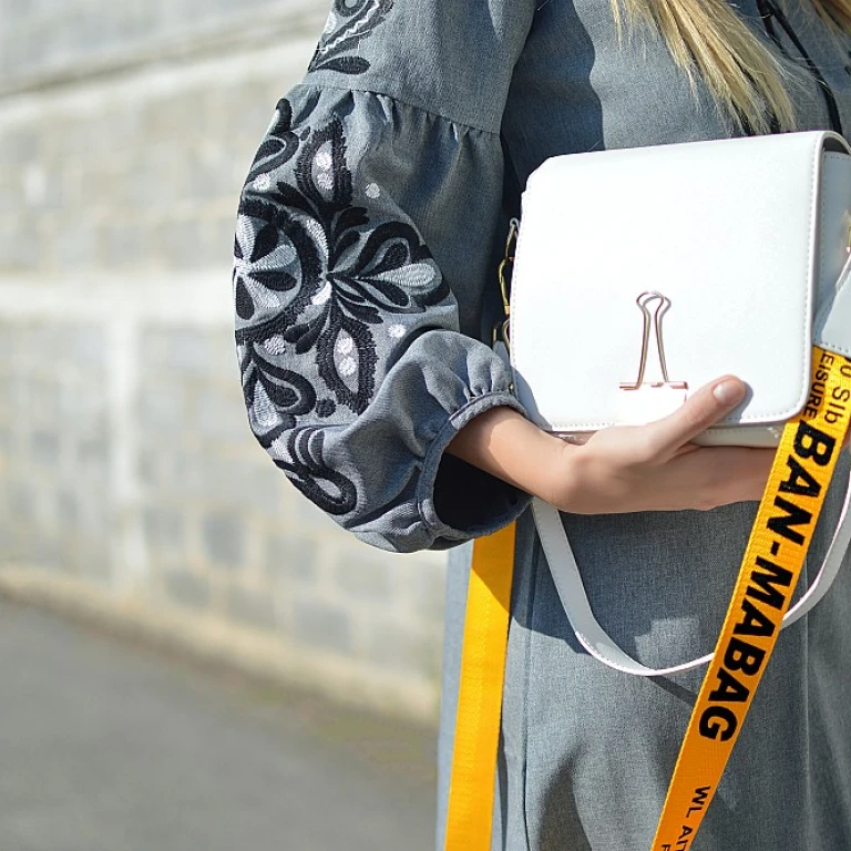 L'élégance intemporelle des accessoires en cuir