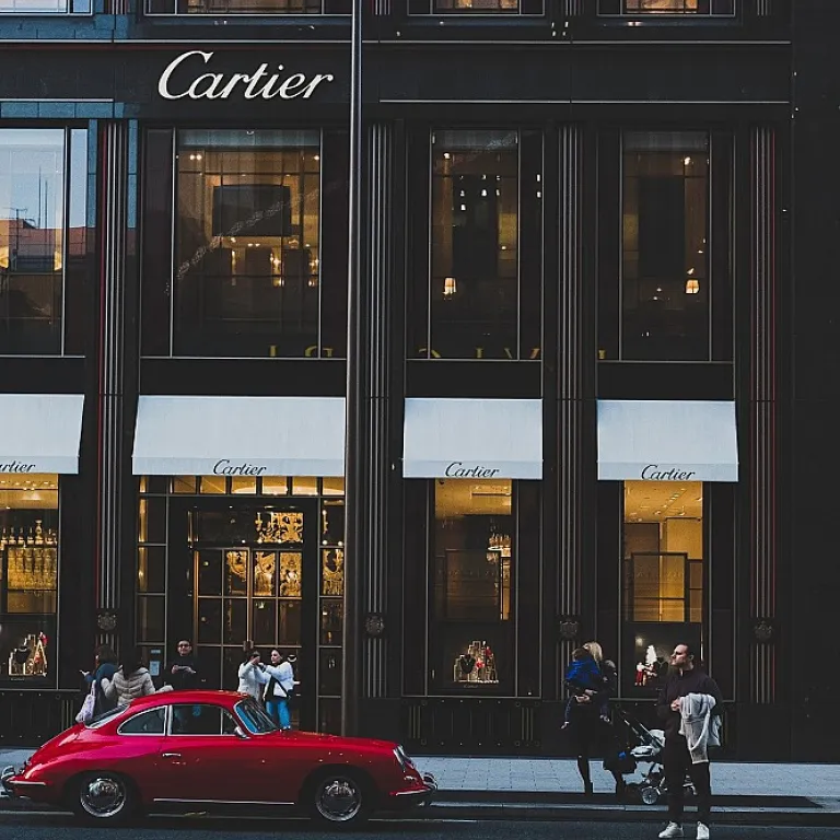 Comment obtenir des sourcils permanents à l’effet naturel : conseils et astuces