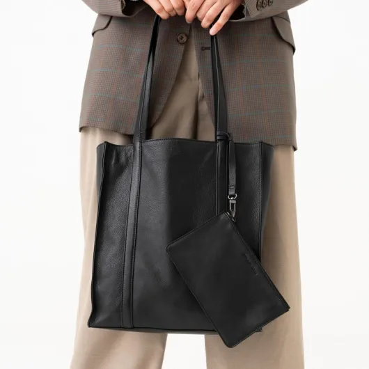 Shopper Kira, Grande Sacoche Épaule en Cuir de Vache de Haute Qualité, Tote Bag Élégant pour Femme Noir