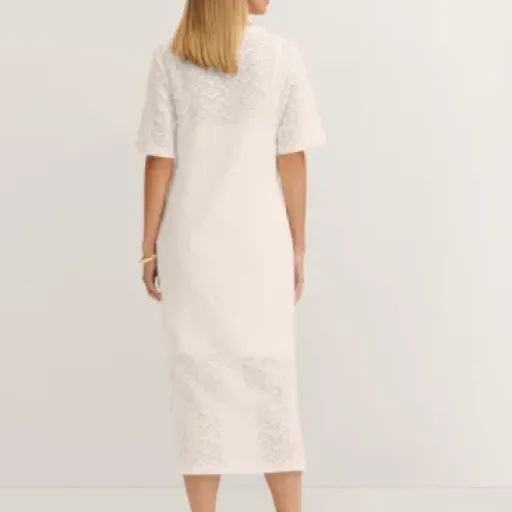 Test Bugatti Robe d'été W1432-14812 : une robe en coton mélangé qui fait le job pour l’été