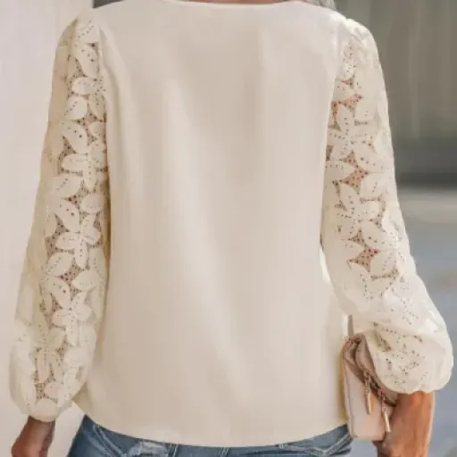 Test CUPSHE Chemisier dentelle florale : joli haut habillé qui fait le job (avec quelques limites)