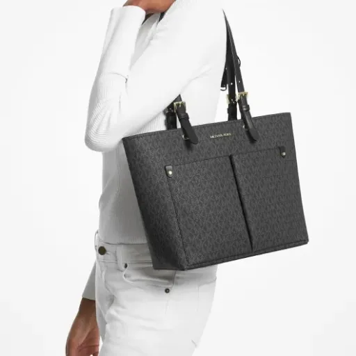 Test Michael Kors Jet Set Travel Taille M : le cabas chic qui reste assez pratique au quotidien