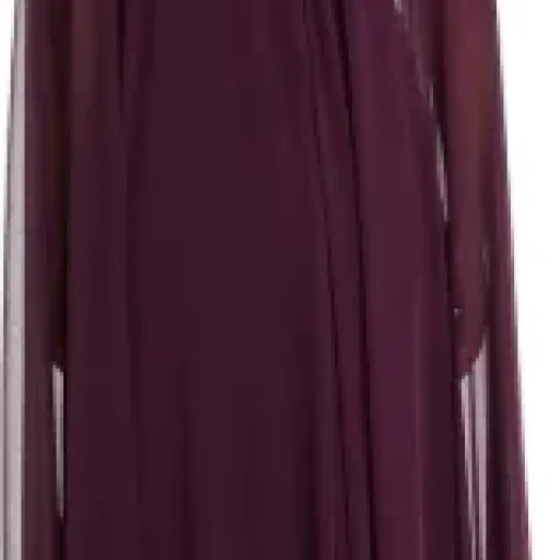 Test R&M Richards Velvet Capelet Dress : une robe de soirée qui fait le job sans être parfaite